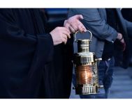 Στις 9.00 το βράδυ του Μ. Σαββάτου το Άγιο Φως στο αεροδρόμιο Μακεδονία