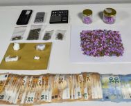 Συνελήφθησαν 2 άτομα, σε διαφορετικές περιπτώσεις, για διακίνηση και κατοχή ναρκωτικών ουσιών  Κατασχέθηκαν ποσότητες κοκαΐνης, MDMA, κάνναβης, καθώς και ναρκωτικά δισκία ecstasy