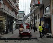 Απλώνεται ο μπλε ουρανός στον εμπορικό πεζόδρομο της Βέροιας