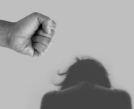 «Γυναικεία Κακοποίηση: Μια πραγματικότητα που δεν μπορούμε πια να αγνοούμε»