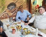 Βουτσινάς,  Δημητριάδης και Δασκαλάκης  σε χαλαρή έξοδο στα Καμίνια