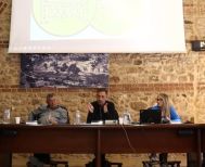 Οριοθέτηση οικισμών, νέος κώδικας ΤΑ, πατίνια, ετοιμόρροπα, σχολικοί τροχονόμοι, λειψυδρίες, έργα Βεργίνας, αγροτικά, γήπεδα Ραχιάς  και Βιολογικός, στα προ ημερήσιας του δημοτικού συμβουλίου Βέροιας