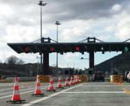 Οι δρόμοι κλειστοί, αλλά οι αυξήσεις στα διόδια κανονικά από 1η Ιανουαρίου - Στα Μάλγαρα 1,15€ και Πολύμυλο 2,35€