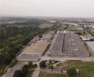 Η Θεσσαλονίκη γίνεται η πρώτη επιχειρησιακή βάση του ομίλου SK στην Ευρώπη  - Στόχος η ΕΛΒΟ να αναδειχθεί σε κορυφαίο κέντρο  παραγωγής και εξαγωγών στρατιωτικών και εμπορικών οχημάτων
