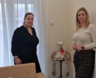 Επίσκεψη της εικαστικού Έλενας Στεργίου στον «Έρασμο»