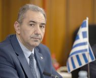 ΚΑΤΑΝΟΩΝΤΑΣ ΤΟΝ ΑΝΤΙΠΑΛΟ 