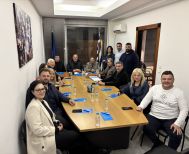 Πραγματοποιήθηκε η πρώτη μετά τις πρόσφατες εκλογές  κοινή συνεδρίαση  των κομματικών οργάνων της Νέας Δημοκρατίας Ημαθίας  στα γραφεία της Δ.Ε.Ε.Π. στη Βέροια