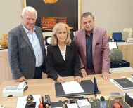 Υπογράφτηκε το πρακτικό για την κατασκευή του έργου “Ασφαλτόστρωση αγροτικής οδού μεταξύ των οικισμών Λουτρού και Επισκοπής Δήμου Αλεξάνδρειας”