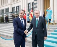 Θετικό κλίμα και χωρίς εκπλήξεις,  η συνάντηση Μητσοτάκη – Ερντογάν στην Άγκυρα -Κοινή θέση η διατήρηση πολυεπίπεδων διαύλων επικοινωνίας ανάμεσα στις δύο χώρες