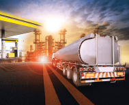 Μάρτιος 2026, με νέες ανατιμήσεις σε τρόφιμα και… ρεζερβουάρ, λόγω του πολέμου στο Ιράν -Το κλείσιμο των Στενών του Ορμούζ, κλονίζει τις διεθνείς τιμές του πετρελαίου 