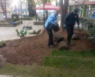 Παρεμβάσεις καλλωπισμού και αισθητικής αναβάθμισης στην Πλατεία Φόρου από τον Δήμο Νάουσας