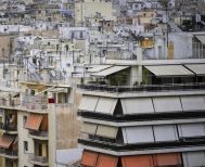 Νέο πακέτο για την  αντιμετώπιση της στεγαστικής κρίσης Κίνητρα για επενδυτές και ιδιοκτήτες, αξιοποίηση  δημόσιας ακίνητης περιουσίας, φρένο στο airbnb, υψηλές επιδοτήσεις για ανακαίνιση κλειστών σπιτιών -Δάνεια σε ελβετικό φράγκο: Μετατροπή σε ευρώ  και