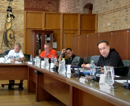 Γ. Φαρσαρώτος: «Κάποιοι αντί να είναι ευγνώμονες, απείλησαν και πέταξαν πέτρες στους χειριστές του drone!»