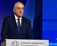 Σε ετοιμότητα εφαρμογής έκτακτων μέτρων  το Υπουργείο Ανάπτυξης για την προστασία της οικονομίας και των καταναλωτών - Τ. Θεοδωρικάκος: «Δεν θα επιτρέψουμε κερδοσκοπικά παιχνίδια» -ΔΝΤ: Σε τρενάκι του τρόμου οι Αγορές 