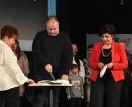 Άνοιξε το Τριώδιο της Αποκριάς στη Νάουσα   -Με σάτιρα, ζουρνάδες και πατινάδα, παρά την κακοκαιρία, παρουσία πλήθους κόσμου