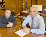 Λάζαρος Τσαβδαρίδης:  «Σημαντική ενίσχυση του ΕΚΑΒ Ημαθίας με 10 νέες θέσεις  μόνιμου προσωπικού» – Καρποφόρησε η σχετική συνεργασία με τον Πρόεδρο Εργαζομένων ΕΚΑΒ Ημαθίας για την αναβάθμιση των υπηρεσιών υγείας