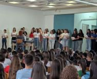 6ο Γυμνάσιο Βέροιας: «Με τα φτερά της μουσικής και του χορού»