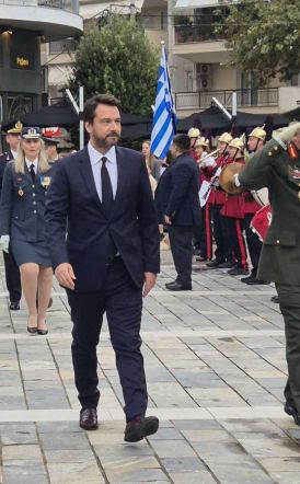 Ο Τάσος Μπαρτζώκας εκπρόσωπος της Βουλής των Ελλήνων στους εορτασμούς για την 113η Επέτειο της Απελευθέρωσης της Βέροιας