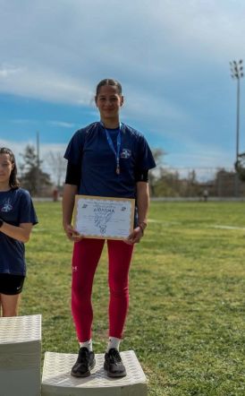 ΔΥΟ ΜΕΤΑΛΛΙΑ Η ΚΟΛΕΤΣΑ ΤΟΥ 