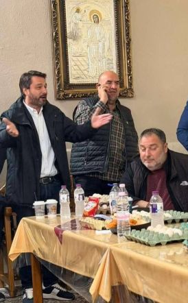 Στα Λευκάδια ο Τάσος Μπαρτζώκας για το πασχαλινό έθιμο των αυγομαχιών