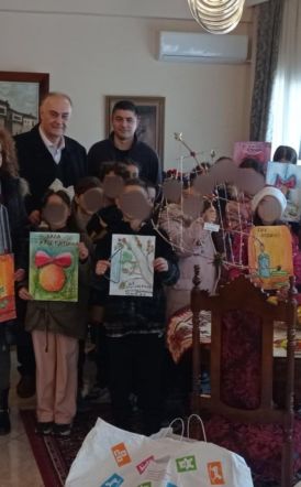 Μια ζεστή αγκαλιά Αγάπης στο Γηροκομείο Βέροιας