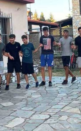 Εντυπωσιάζει σε όλες τις καλοκαιρινές εκδηλώσεις η Νεολαία Ξηρολιβάδου