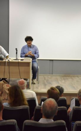 Ξεκίνησε στη Νάουσα η 15η Επιστημονική Συνάντηση της Academia Platonica Septima Monasteriensis     Με θέμα  «Περί φύσεως και θεωρίας, και του Ενός του αρχαίου φιλοσόφου Πλωτίνου»