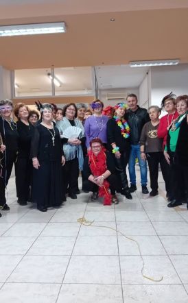 Με κέφι, συγκίνηση και παράδοση γιορτάστηκε η Τσικνοπέμπτη στα ΚΑΠΗ του Δήμου Βέροιας