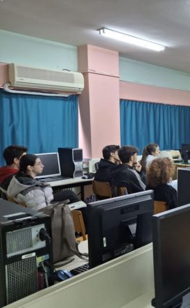 5ο ΓΕ.Λ. Βέροιας:  Συμμετοχή των μαθητών-πρέσβεων του Ευρωπαϊκού Κοινοβουλίου σε ημερίδα για την  ενδοοικογενειακή Βία και τα Δικαιώματα του Παιδιού