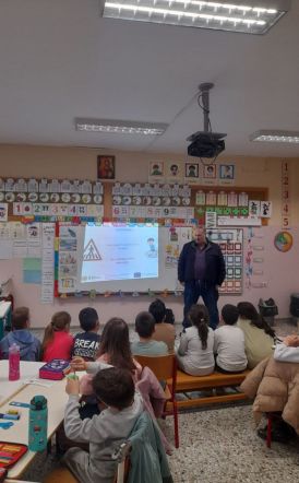 Δράση Ενημέρωσης για την κυκλοφοριακή αγωγή από τον Δήμο Βέροιας στο 2ο   Δημοτικό Σχολείο Μακροχωρίου