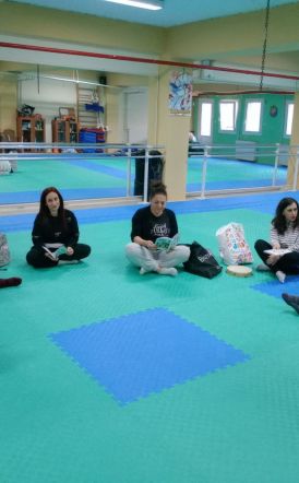 «Λόγια – Βήματα – Νότες – Χρώματα»: Ολοκληρώθηκε το Βιωματικό σεμινάριο στο Φιλίππειο Γυμναστήριο Βέροιας