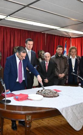 Στην εκδήλωση της Ένωσης Συντακτών Επαρχιακού Τύπου Εκπρόσωποι των Πολιτικών Αρχηγών 