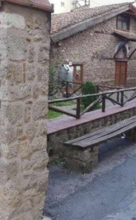 Πανηγυρίζει  το παρεκκλήσι  του Αγίου  Φανουρίου  στη Βέροια