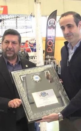 Βράβευση του Γρηγόρη Δημητριάδη από την Ελληνική Ομοσπονδία Πυγμαχίας