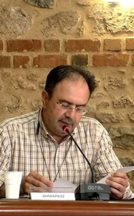 Τα αποτελέσματα της αξιολόγησης στο χθεσινό δημοτικό συμβούλιο Στα «μείον» του Δήμου Βέροιας: Έλλειψη χώρων στάθμευσης, οδικό δίκτυο και πεζοδρόμια, αδέσποτα και παιδικές χαρές -Υψηλότερη βαθμολογία στις κοινωνικές υπηρεσίες