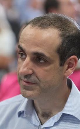 Δημητριάδης: Δεν θα υποκύψουμε σε καμία απειλή, ούτε των ανώνυμων κουκουλοφόρων ούτε των εντολέων τους