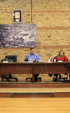 Στο χθεσινό δημοτικό συμβούλιο Δήμαρχος Βέροιας: Τα καίρια  προβλήματα της Αυτοδιοίκηση  έμειναν πίσω, για μια φορά ακόμα -Συγκέντρωση διαμαρτυρίας αιρετών έξω από τη Βουλή στις 19 Δεκεμβρίου