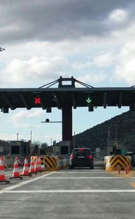 Οι δρόμοι κλειστοί, αλλά οι αυξήσεις στα διόδια κανονικά από 1η Ιανουαρίου - Στα Μάλγαρα 1,15€ και Πολύμυλο 2,35€