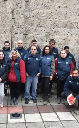 Δωρεά αμάνικων μπουφάν εργασίας στους υπαλλήλους Πρασίνου του Δήμου Νάουσας