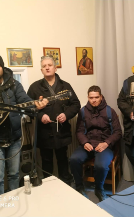 Χριστουγεννιάτικη εξόρμηση με κάλαντα και ευχές από τα παιδιά του Ε.Ε.Ε.ΕΚ. Βέροιας