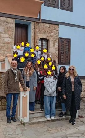 Επίσκεψη ΣΤ2 τάξης του 4ου Δημοτικού Σχολείου Βέροιας στον Σύλλογο Βλάχων Βέροιας