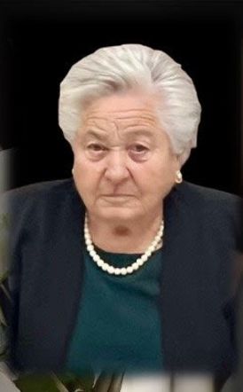 Έφυγε από τη ζωή η Ασημίνα Εξάρχου σε ηλικία 89 ετών