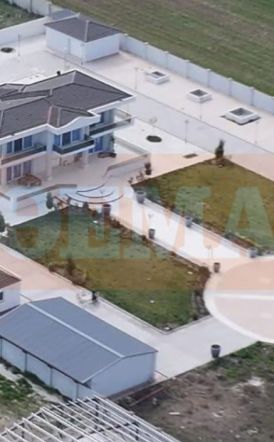 Απάτη-μαμούθ από Ρομά με χρυσές λίρες -Είχαν βίλα με ελικοδρόμιο!