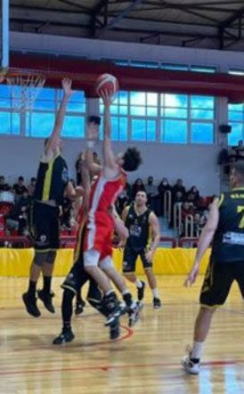 Νικηφόρο πέρασμα με ανατροπή του Φιλίππου από τα Γρεβενά!