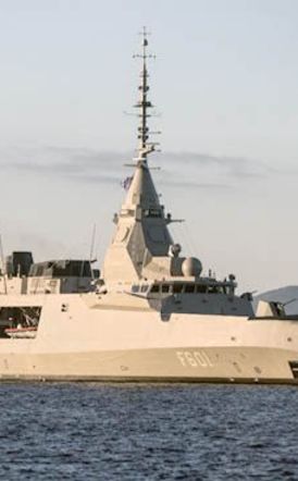 Στην βάση του στον Σαρωνικό έφτασε χθες ο «Κίμων» Την πρώτη ελληνική φρεγάτα Belharra, υποδέχθηκε με επισημότητα χθες η Ελλάδα - Μητσοτάκης και Δένδιας: Ιστορική ημέρα και νέα εποχή για το Πολεμικό Ναυτικό