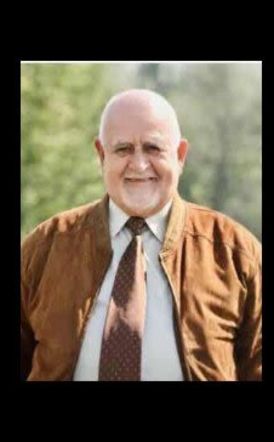 Έφυγε από τη ζωή ο Αντώνιος Γκασνάκης σε ηλικία 88 ετών.