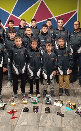 Η αγωνιστική ομάδα ρομποτικής της ΔΙΚΤΥΩΣΗΣ στην ολυμπιάδα ρομποτικής στην Κρήτη!