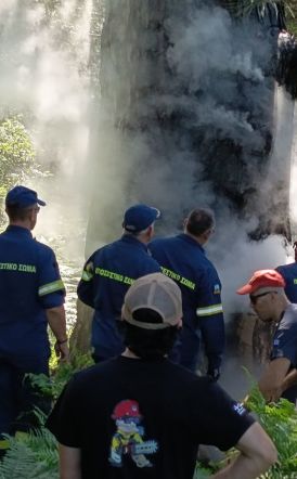 Με Drone εντοπίστηκε ανάφλεξη δένδρου απο κεραυνό στο Σέλι