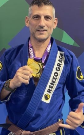 ΣΥΛΛΟΓΟΣ ΦΙΛΩΝ ΑΥΤΟΑΜΥΝΑΣ Ο Στέργιος Παπαγιάννης στο παγκόσμιο πρωτάθλημα βραζιλιάνικου JIU JITSU