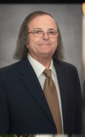 Έφυγε από τη ζωή ο Γεώργιος Κάρλος σε ηλικία 80 ετών